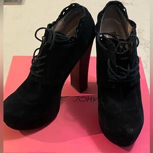 Serren Betsey Johnson heels